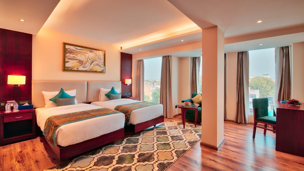 Hotel Golden Tulip Essential Jaipur Extérieur photo