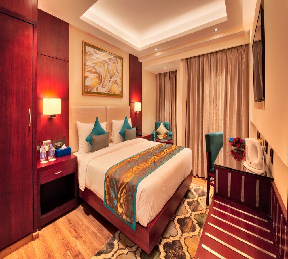 Hotel Golden Tulip Essential Jaipur Extérieur photo