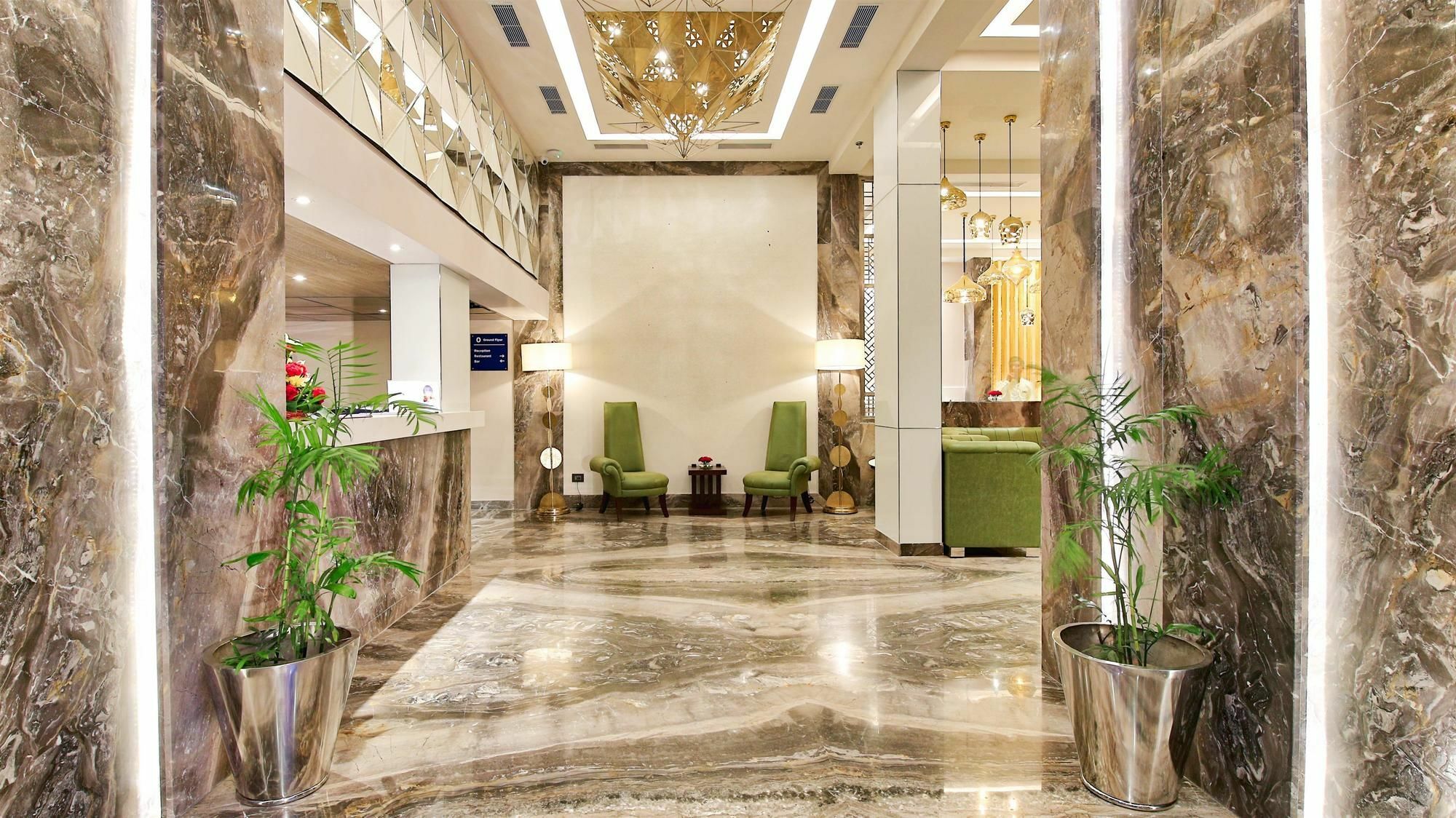 Hotel Golden Tulip Essential Jaipur Extérieur photo